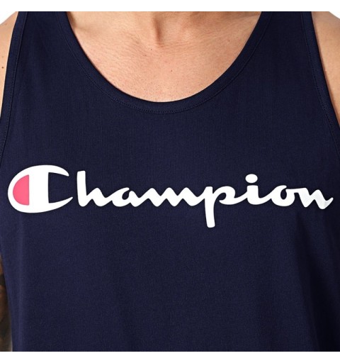 camiseta champion con estampado del logo en el pecho