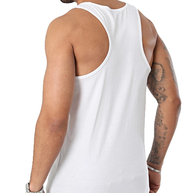 camiseta de tirantes blanca fabricada en algodon