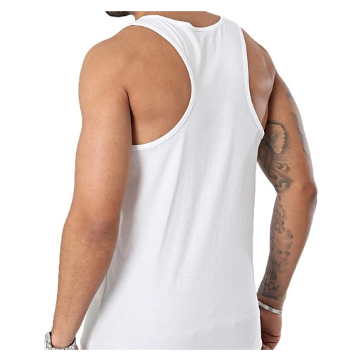 camiseta de tirantes blanca fabricada en algodon