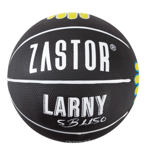 Balón baloncesto para entrenar la  posición de las manos