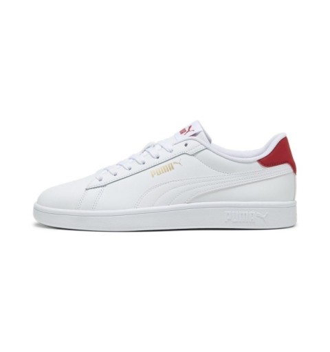 Puma blancas y rojas