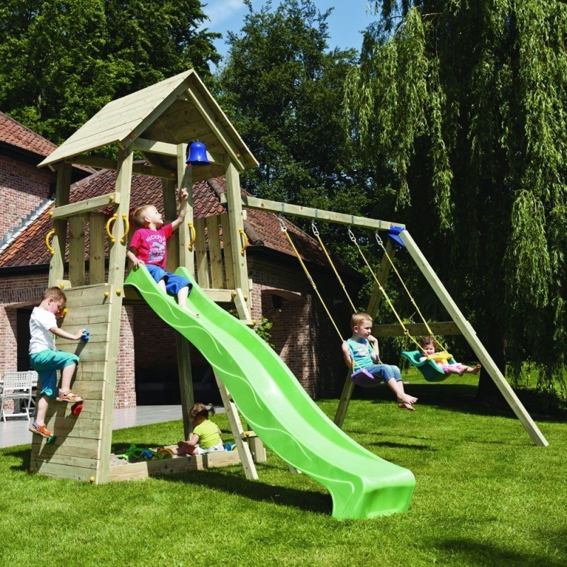 Parque infantil de madera con columpio